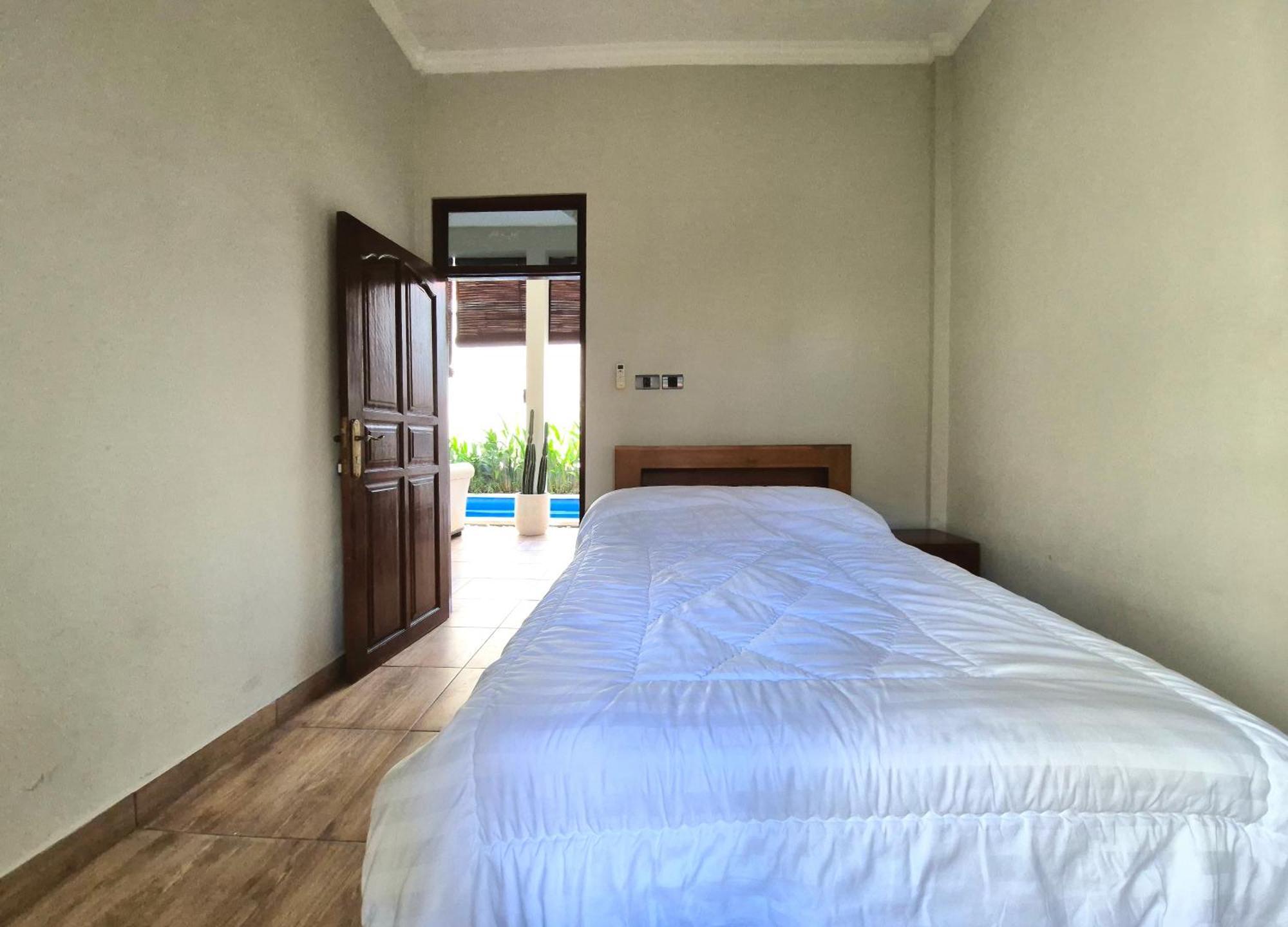 Villa Makmur Kerobokan Buitenkant foto