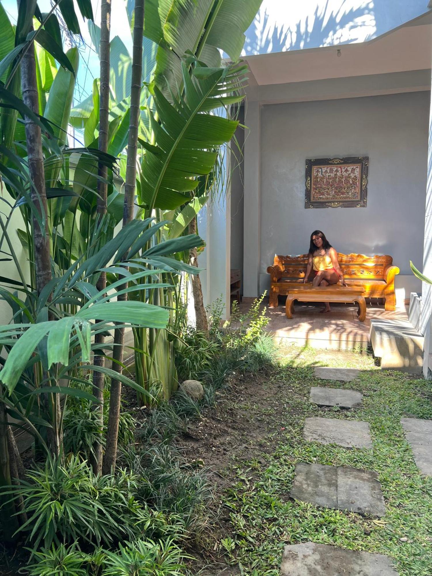 Villa Makmur Kerobokan Buitenkant foto